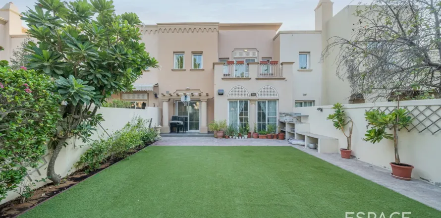 Villa in The Springs, Dubai, VAE: 3 Schlafzimmer, 237 m2 Nr. 649534