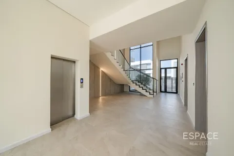 Villa para venda em Al Furjan, Dubai, EAU 5 quartos, 604 m2 № 649537 - foto 3
