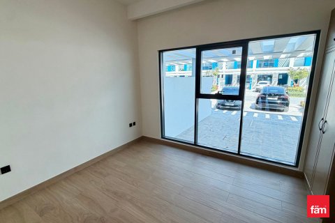 Kaupunkipientalo Dubai, Arabiemiraatit 5 makuuhuonetta, 144 m2 № 633914 - kuva 11