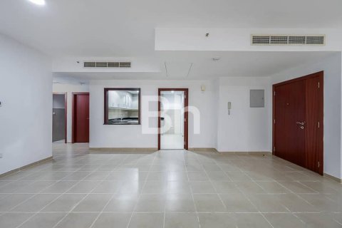 Apartamento en alquiler en Jumeirah Beach Residence, Dubai, EAU 3 dormitorios, 178 m2 № 643198 - foto 2