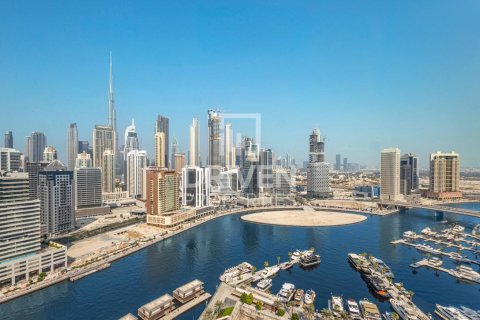 Apartemen di Business Bay, Dubai, UEA 2 kamar tidur, 113 m2 nomor 653177 - foto 13