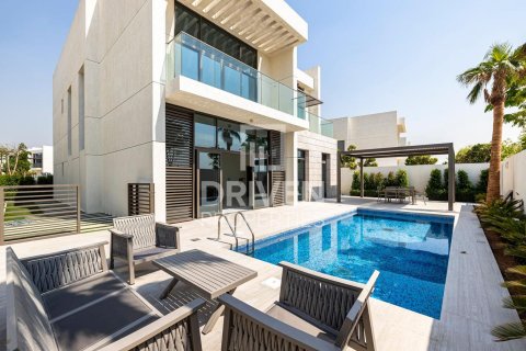 Vila u gradu Mohammed Bin Rashid City, Dubai, UAE 4 spavaće sobe, 468 m2 Br. 653175 - Slika 2