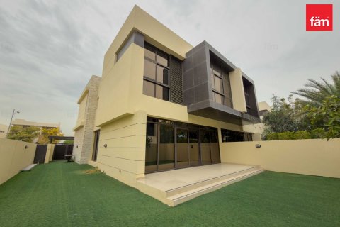 Вилла Дубай, БАӘ-да 3 жатын бөлмелер, 326.8 м² № 696958