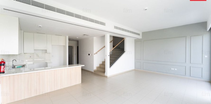 Dubai、UAEにあるヴィラ 3ベッドルーム、190.7 m2 No662385