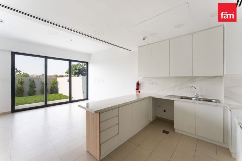 Dubai、UAE にあるヴィラの賃貸物件 3ベッドルーム、190.7 m2、No662385 - 写真 4