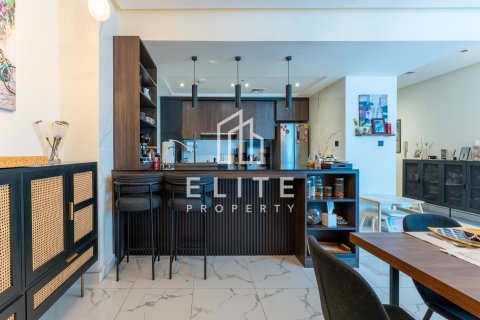Apartment in Dubai Marina, Dubai, UAE 3 bedrooms, 201 sq.m. № 736207 - photo 7
