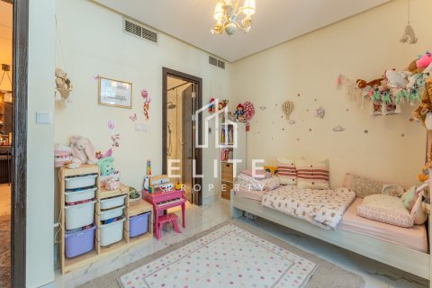 Apartment in Dubai Marina, Dubai, UAE 3 bedrooms, 201 sq.m. № 736207 - photo 15