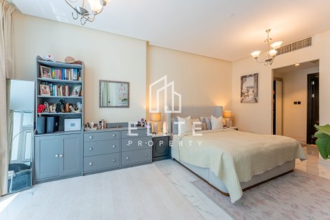 Apartment in Dubai Marina, Dubai, UAE 3 bedrooms, 201 sq.m. № 736207 - photo 13
