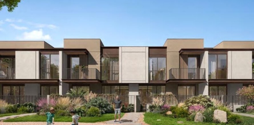 Dubai Land、Dubai、UAEにあるタウンハウス 3ベッドルーム、184 m2 No700421
