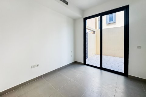 Casa urbana para arrendamento em Dubai Hills Estate, Dubai, EAU 4 quartos, 275.96 m2 № 750882 - foto 6