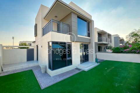 Vila v Dubai Hills Estate, SAE 4 ložnice, 194 m² Č.: 697395