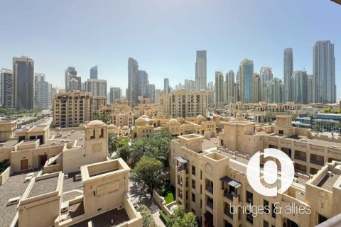 Appartement à louer à Old Town, Dubai, EAU 2 chambres, 115 m2 № 697399 - photo 2