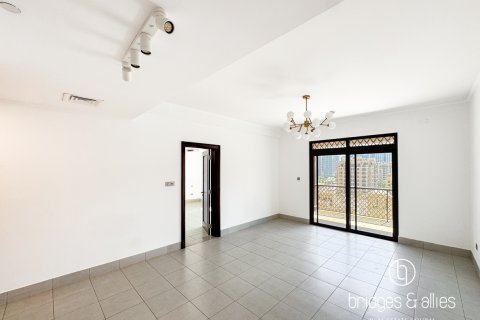Apartment in Old Town, Dubai, UAE 2 bedrooms, 115 sq.m. № 697399