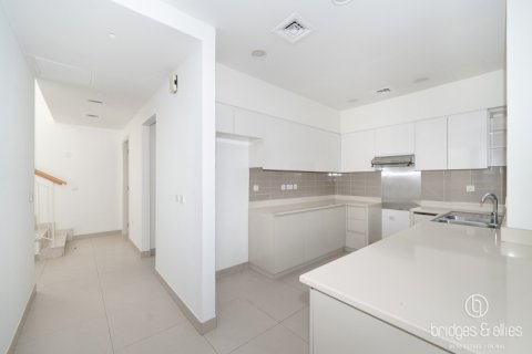 Villa para arrendamento em Dubai Hills Estate, Dubai, EAU 4 quartos, 271 m2 № 697398 - foto 5