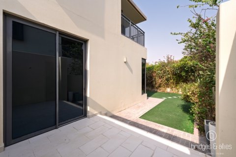 Villa para arrendamento em Dubai Hills Estate, Dubai, EAU 4 quartos, 271 m2 № 697398 - foto 12