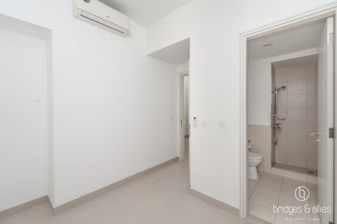 Villa para arrendamento em Dubai Hills Estate, Dubai, EAU 4 quartos, 271 m2 № 697398 - foto 17