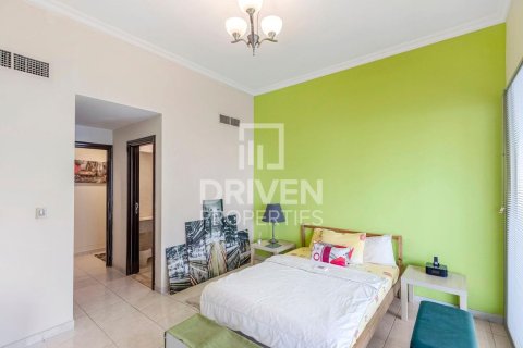 Apartamento en alquiler en Jumeirah Lake Towers, Dubai, EAU 3 dormitorios, 176 m2 № 655190 - foto 6
