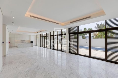 Villa en alquiler en Mohammed Bin Rashid City, Dubai, EAU 6 dormitorios, 966 m2 № 655044 - foto 4
