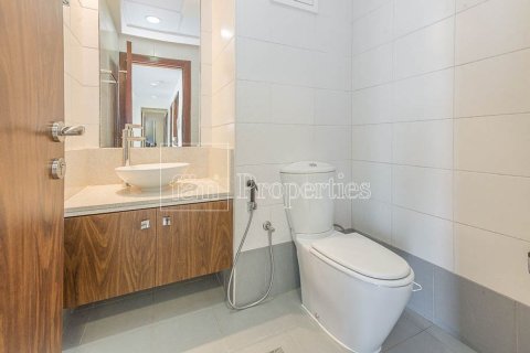 Apartamento en alquiler en Business Bay, Dubai, EAU 3 dormitorios, 191.6 m2 № 696879 - foto 10