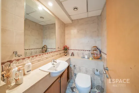 Apartament na sprzedaż w Jumeirah Lake Towers, Dubai, ZEA 3 sypialnie, 133 mkw., nr 658561 - zdjęcie 11