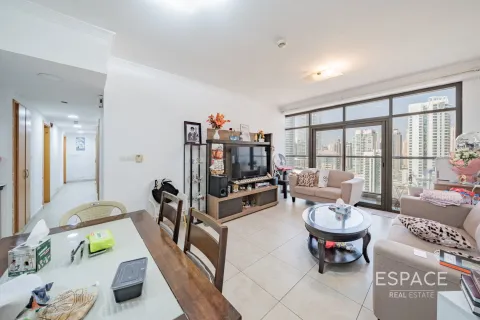 Apartament na sprzedaż w Jumeirah Lake Towers, Dubai, ZEA 3 sypialnie, 133 mkw., nr 658561 - zdjęcie 6