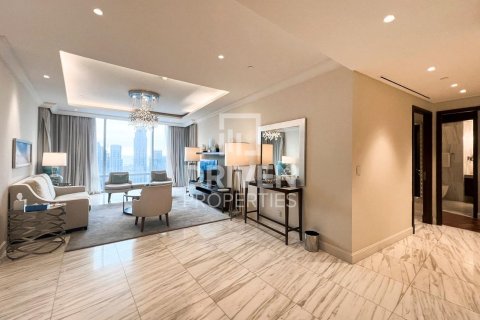 Apartemen di Downtown Dubai (Downtown Burj Dubai), Dubai, UEA 4 kamar tidur, 253.63 m2 nomor 759706 - foto 11