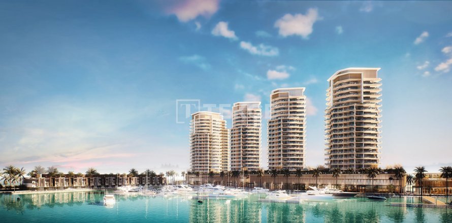 Apartamento en Ras Al Khaimah, EAU 3 dormitorios, 180 m² № 758125