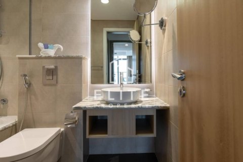 Apartment til leje i Business Bay, Dubai, UAE 2 soveværelser, 131 kvm № 741397 - foto 16
