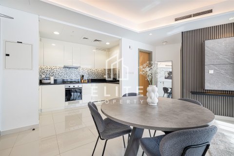 Apartmen di Business Bay, Dubai, UAE 1 bilik tidur, 83 meter persegi № 741395 - foto 13