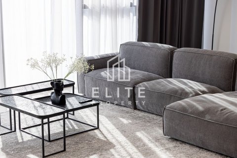 Apartmen di Business Bay, Dubai, UAE 1 bilik tidur, 83 meter persegi № 741395 - foto 8