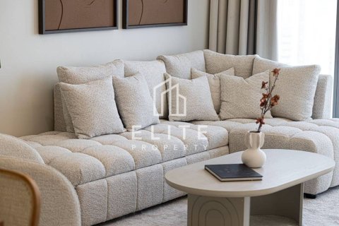 Apartmen di Business Bay, Dubai, UAE 2 bilik tidur, 104 meter persegi № 741396 - foto 8