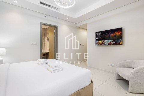 Apartmen di Business Bay, Dubai, UAE 2 bilik tidur, 104 meter persegi № 741396 - foto 16