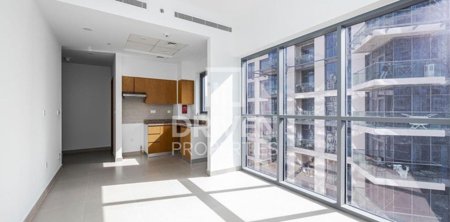 Lakás itt: Downtown Dubai (Downtown Burj Dubai), Dubai, EAE, 2 hálószoba, 119.19 m², azonosító: 745552
