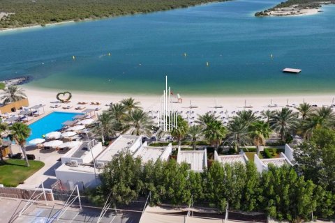 Apartament në Yas Island, Abu Dhabi, Emiratet e Bashkuara Arabe 3 dhoma gjumi, 119.2 m2. № 563689 - Foto 1