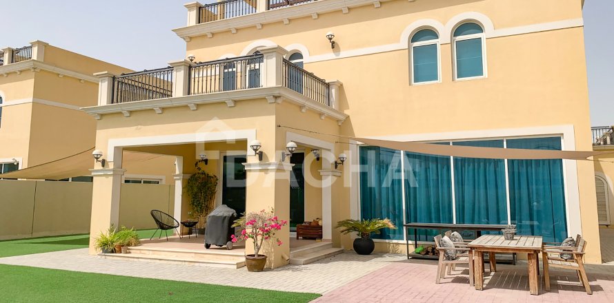 Vila di Jumeirah Park, Dubai, UEA 4 kamar tidur, 680 m2 nomor 710384