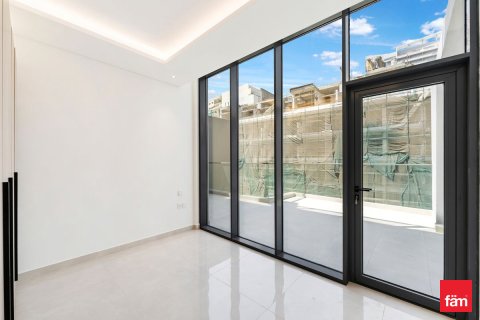 Apartment in Dubai, UAE 2 bedrooms, 153.8 sq.m. № 648002 - photo 10