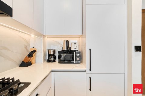 Apartment in Dubai, UAE 1 bedroom, 62.3 sq.m. № 648005 - photo 8