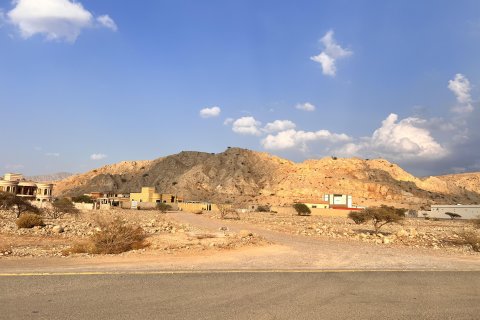 Seih Al Harf, Ras Al Khaimah, UAE의 판매용 토지 883제곱미터 번호 730704 - 사진 2