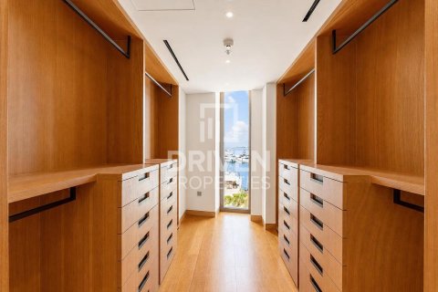 Apartament na sprzedaż w Jumeirah, Dubai, ZEA 3 sypialnie, 242.48 mkw., nr 764983 - zdjęcie 14