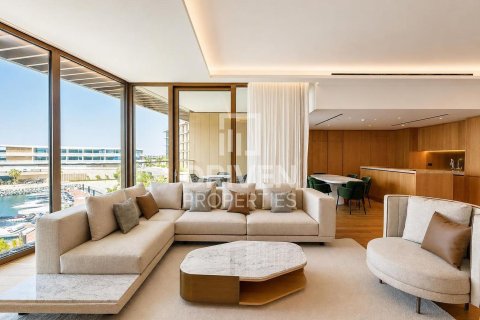 Apartament na sprzedaż w Jumeirah, Dubai, ZEA 3 sypialnie, 242.48 mkw., nr 764983 - zdjęcie 2