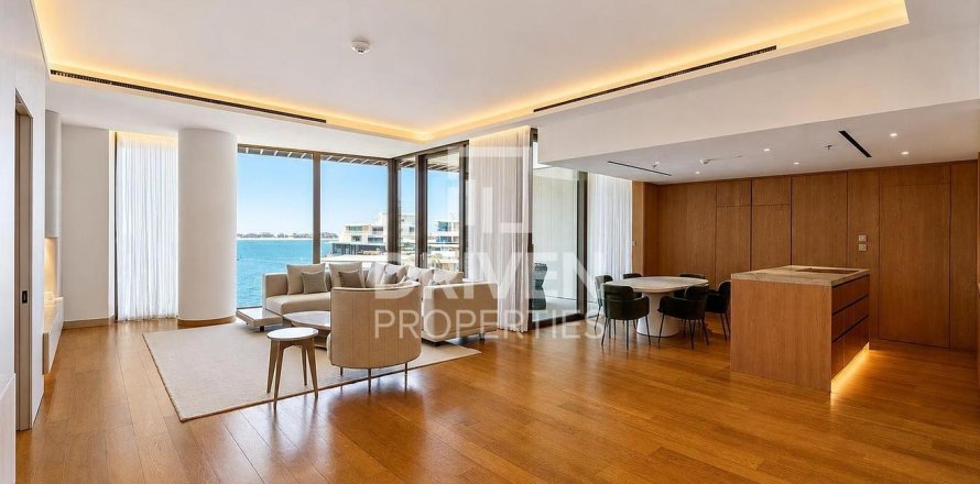 Apartament w Jumeirah, Dubai, ZEA 3 sypialnie, 242.48 mkw. nr 764983