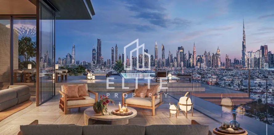 Huoneisto Jumeirah, Dubai, Arabiemiraatit 4 makuuhuonetta, 422 m2 № 768998