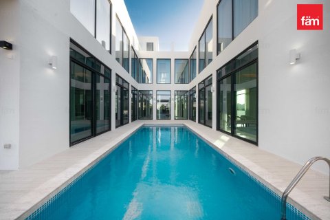 Villa en alquiler en Dubai, EAU 6 dormitorios, 900 m2 № 698929 - foto 19