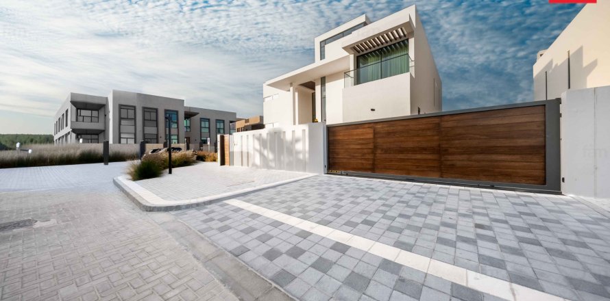 Villa en Dubai, EAU 6 dormitorios, 900 m² № 698929