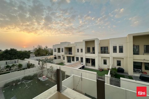 Vilă de închiriat în Reem, Dubai, EAU 3 dormitoare, 268.3 mp.  №698932 - poză 18