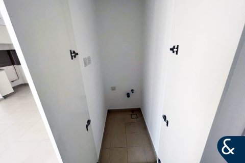 Appartement te koop in Town Square, Dubai, VAE 2 slaapkamers, 86 vr.m., nr 670977 - foto 8