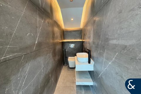 Vila v Jumeirah Park, Dubai, SAE 3 spálne, 510 m2 č. 670978 - Fotografia 6