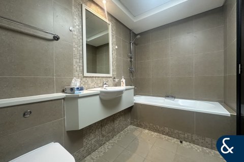 Apartamento en venta en DIFC, Dubai, EAU 2 dormitorios, 154 m2 № 670979 - foto 10