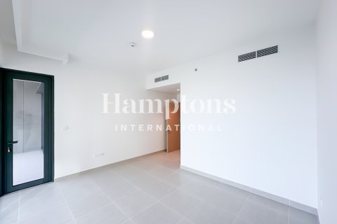 Apartament de închiriat în Mina Rashid, Dubai, EAU 2 dormitoare, 111.54027083 mp. №669564 - poză 11