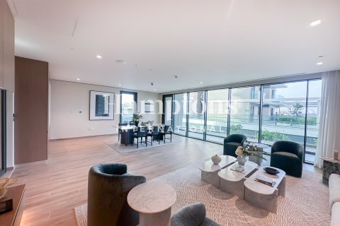 Apartament de închiriat în Mina Rashid, Dubai, EAU 2 dormitoare, 111.54027083 mp. №669564 - poză 12